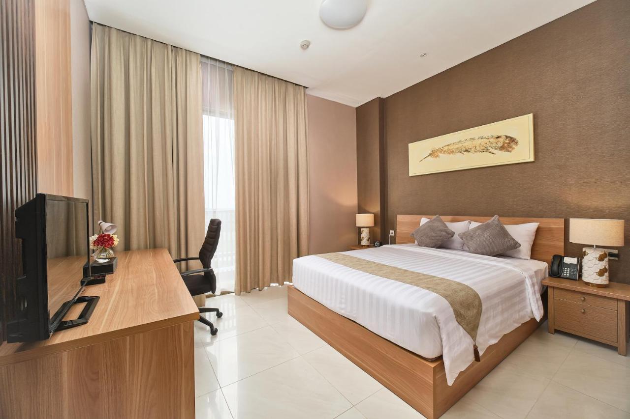 Le Premier Hotel Deltamas Cikarang Camera foto
